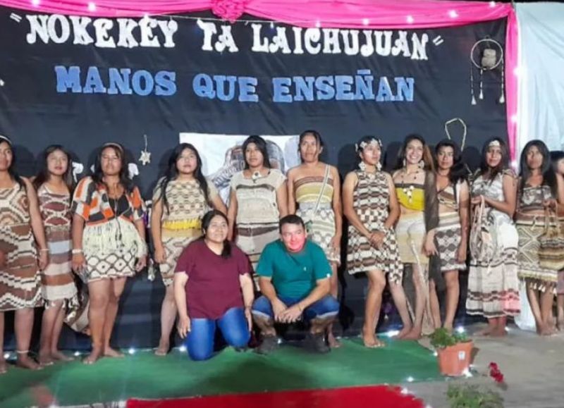 Docentes y comunidades indígenas participaron de una jornada para fortalecer la formación intercultural bilingüe