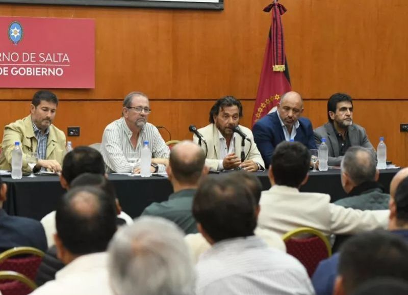 Sáenz: “Sigamos trabajando por el crecimiento de Salta y manteniéndonos cercanos a la gente”