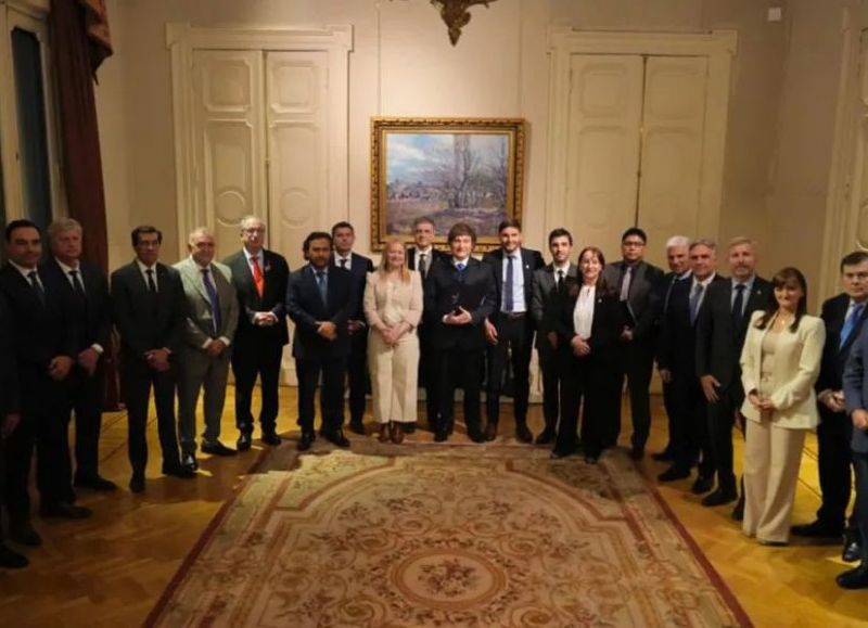 VIDEO | Sáenz participó de la reunión convocada por Milei: “El camino es el diálogo y la búsqueda de consensos”