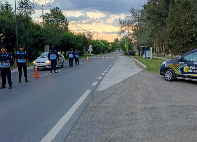 Con mayor presencia policial en zonas estratégicas, se desarrolla el Operativo Verano Seguro